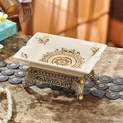 Jabonera vintage cerámica con detalles dorados